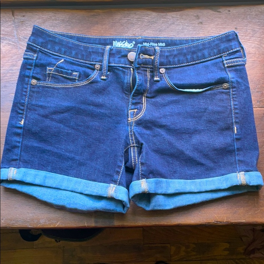 Mossimo Mid-Rise Shorts Size 0